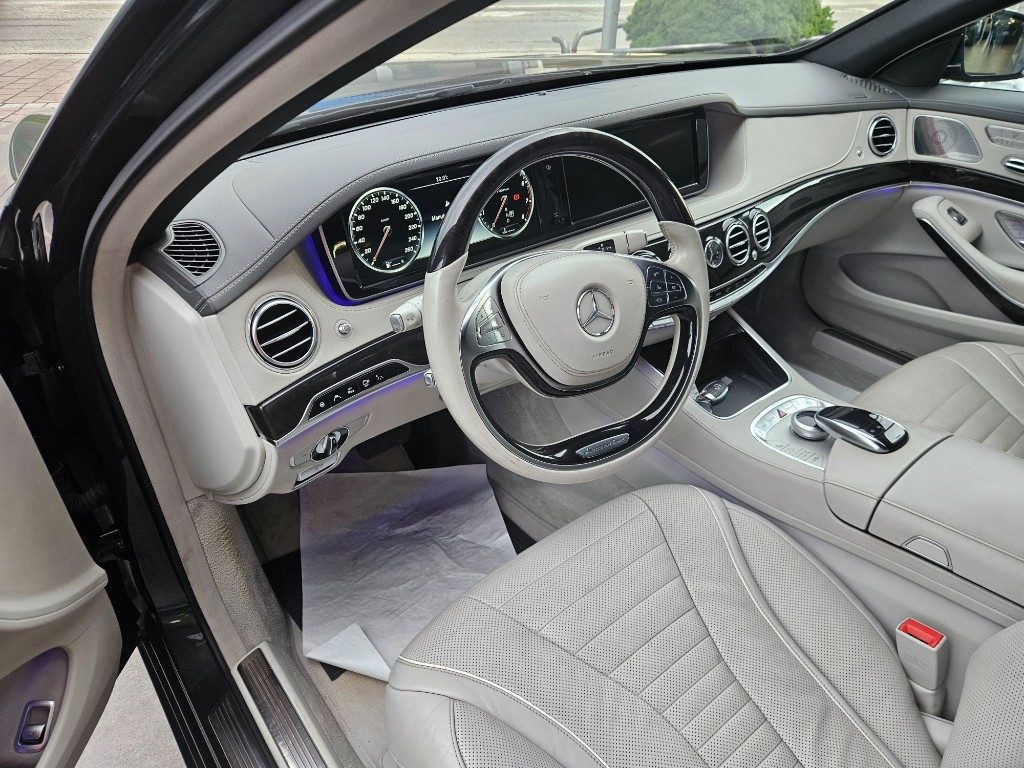 MERCEDES-BENZ S 500 4Matic Premium - 11