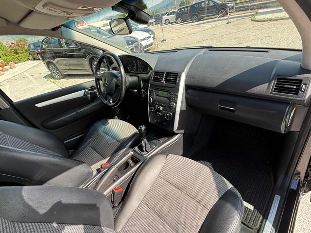 MERCEDES-BENZ A 180 usata 24