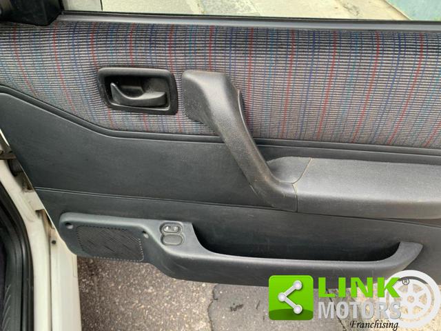 FORD FIESTA 1.8I 16V CAT 3 PORTE XR2 - foto 17