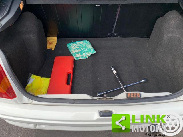 FORD FIESTA 1.8I 16V CAT 3 PORTE XR2 - foto 15