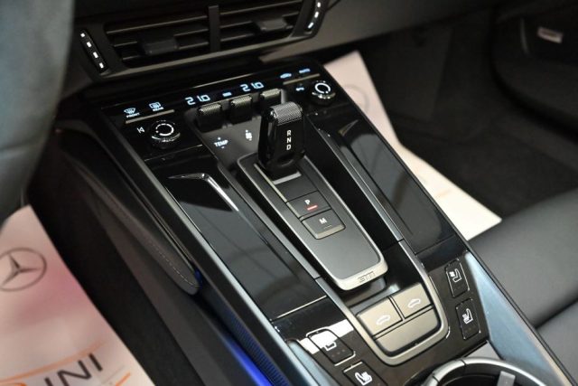 PORSCHE 992 usata 35