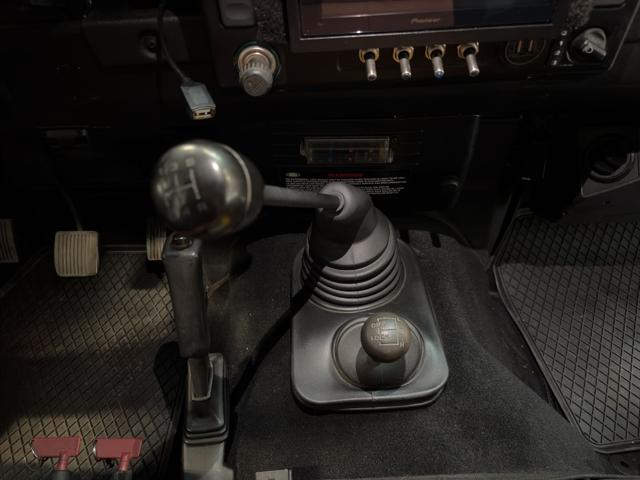LAND ROVER DEFENDER 90 2.5 TD5 STATION WAGON S - foto 27