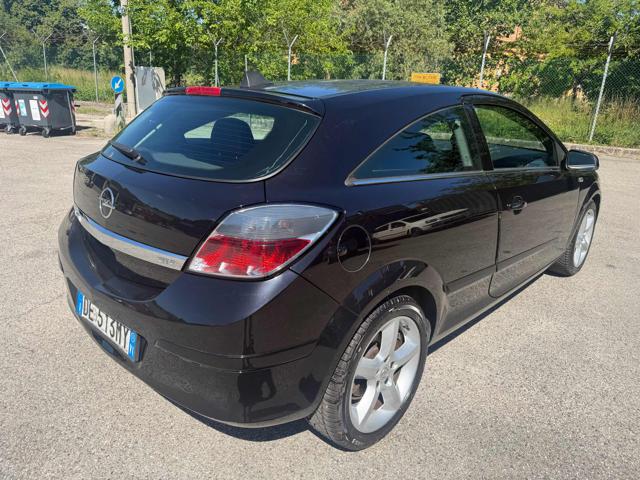 OPEL ASTRA GTC 1.7 CDTI 101CV 3P COSMO BELL - foto 30