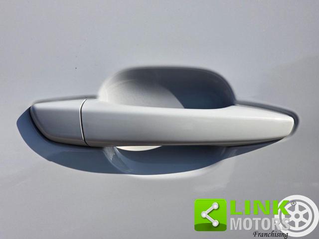 PEUGEOT 2008 usata, con Volante in pelle
