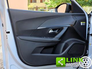 PEUGEOT 2008 usata, con Fari LED