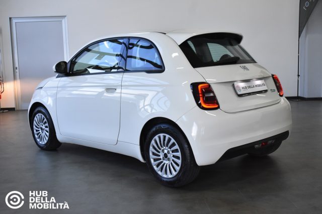 FIAT 500E BERLINA 23,8 KWH - foto 6