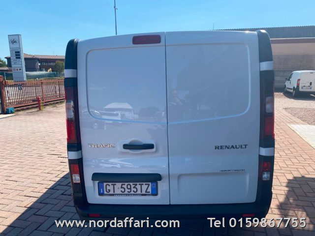 RENAULT Trafic - foto: 14