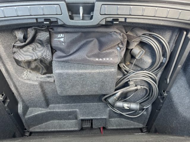 VOLVO XC40 T4 RECHARGE PLUG-IN HYBRID AUTOM - foto 23