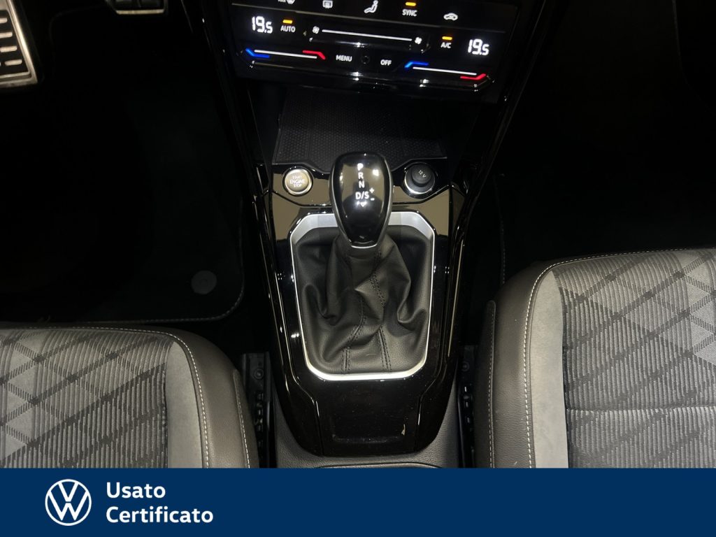immagine usato VOLKSWAGEN T-Roc 1.5 tsi r-line dsg