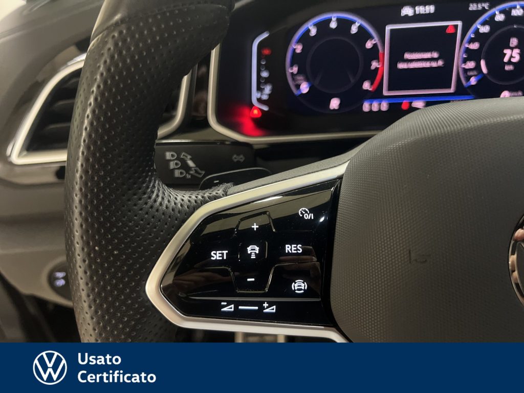 immagine usato VOLKSWAGEN T-Roc 1.5 tsi r-line dsg
