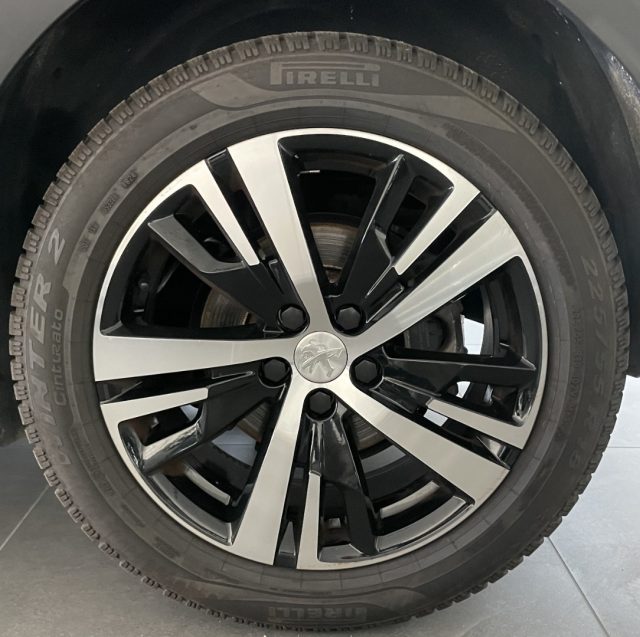 PEUGEOT 3008 1.5 BLUEHDI 130 CV EAT8 GT - foto 9