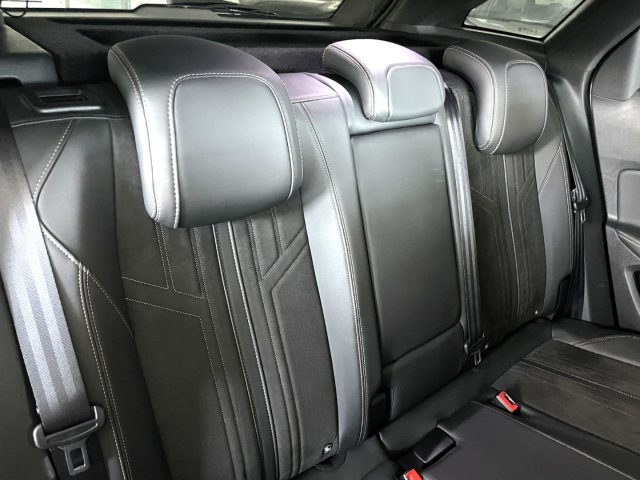 PEUGEOT 3008 1.5 BLUEHDI 130 CV EAT8 GT - foto 17