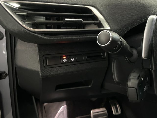 PEUGEOT 3008 1.5 BLUEHDI 130 CV EAT8 GT - foto 20