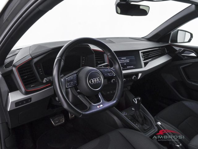 AUDI A1 SPORTBACK 40 2.0 TFSI S LINE COM - foto 8