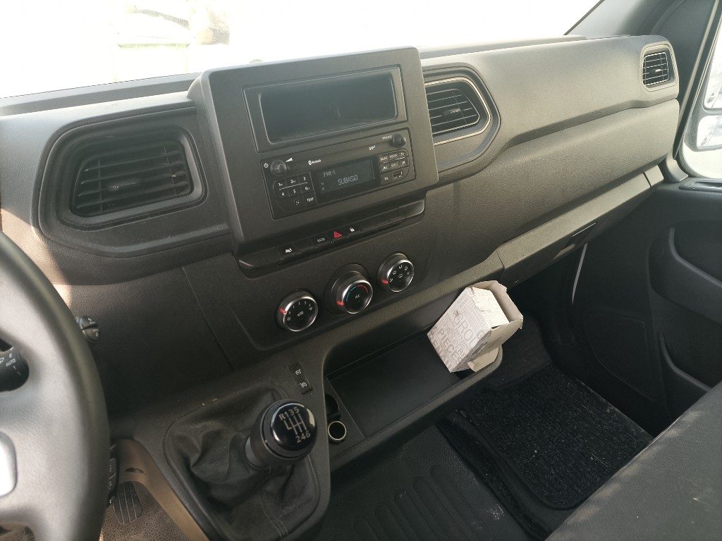 Immagine di RENAULT Master T28 2.3 dCi 135 del 08/2021 km 74559