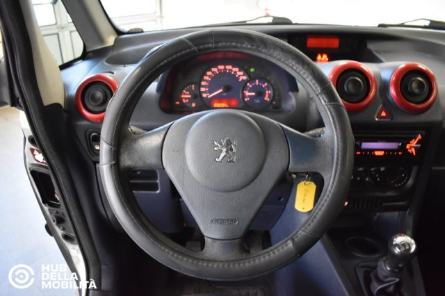 PEUGEOT 1007 1.4 HDI HAPPY - foto 9