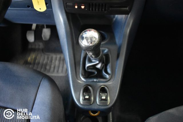 PEUGEOT 1007 1.4 HDI HAPPY - foto 12