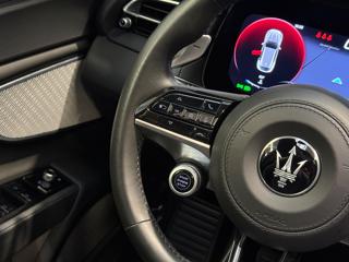 MASERATI Grecale usata, con Volante in pelle