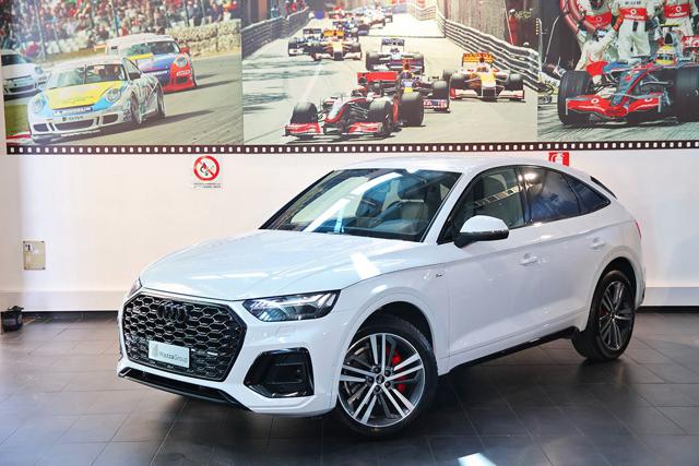AUDI Q5 Bianco Ghiaccio metallizzato