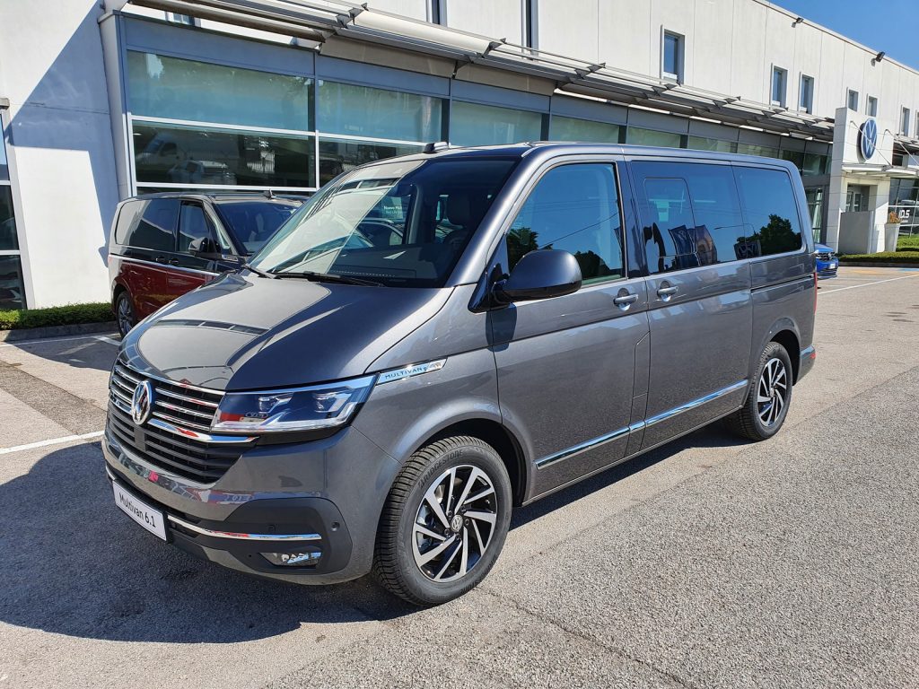 immagine usato VOLKSWAGEN T6.1 multivan 4MOTION 204 CV DSG - IVA ESPOSTA