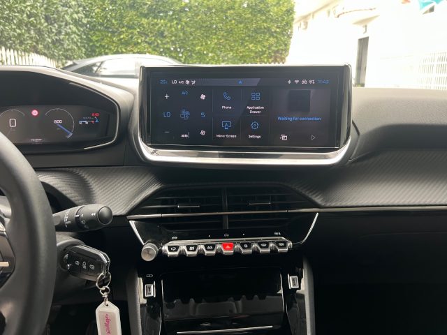 PEUGEOT 208 usata, con Sensori di parcheggio posteriori