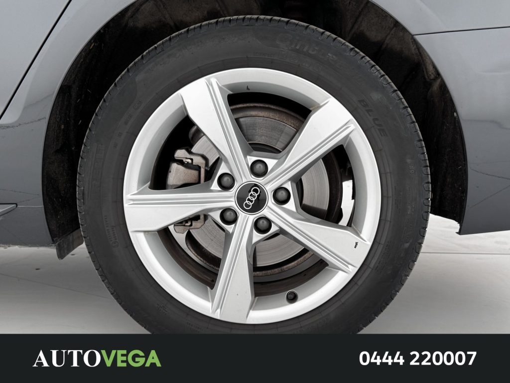 immagine usato AUDI A4 avant 35 2.0 tdi mhev business advanced 163cv s-tr