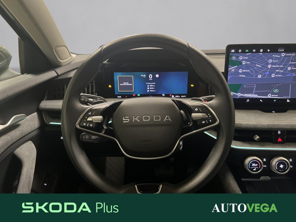 immagine usato SKODA Superb wagon 2.0 tdi selection 150cv dsg