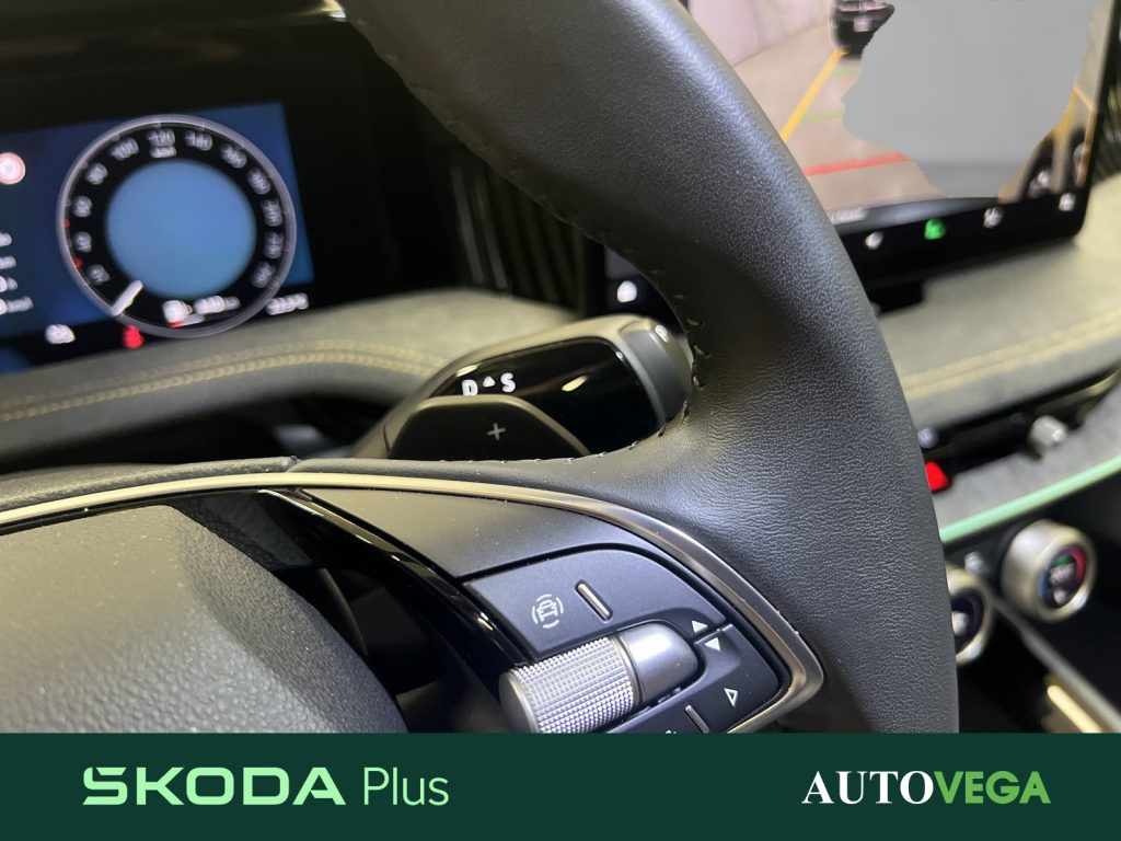 immagine usato SKODA Superb wagon 2.0 tdi selection 150cv dsg