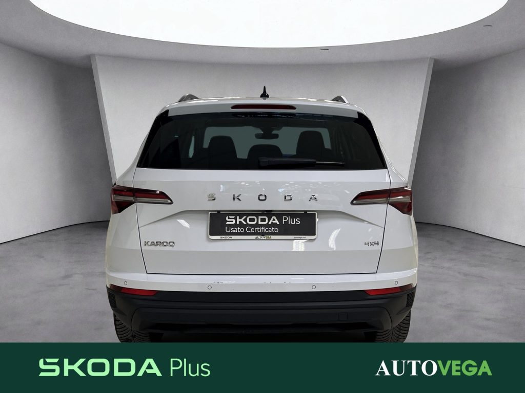 immagine usato SKODA Karoq 2.0 tdi executive 4x4 150cv dsg