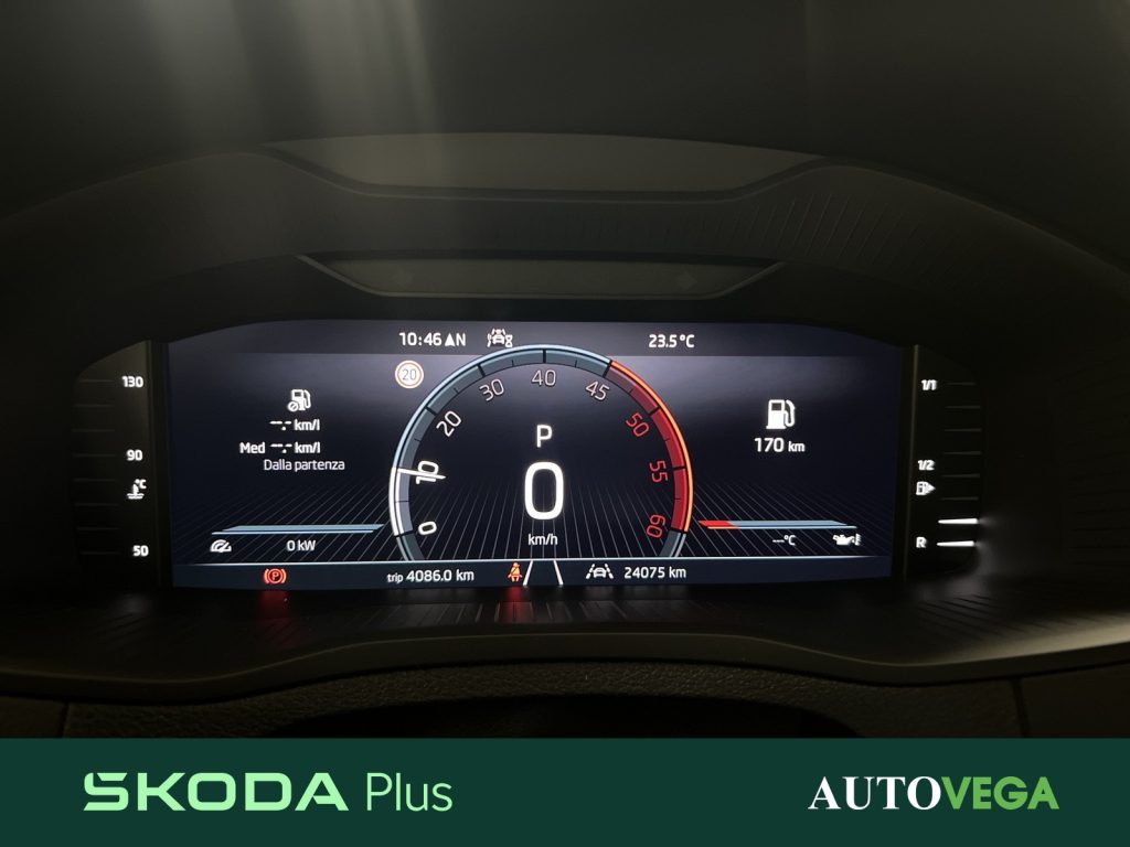 immagine usato SKODA Karoq 2.0 tdi executive 4x4 150cv dsg