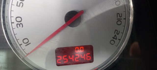 PEUGEOT 307 2.0 HDI FAP CC TECNO - foto 13