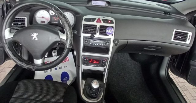 PEUGEOT 307 2.0 HDI FAP CC TECNO - foto 8