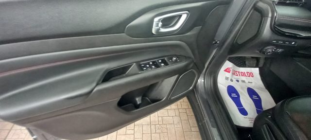 JEEP COMPASS 1.3 TURBO T4 240 CV PHEV AT6 4XE - foto 17