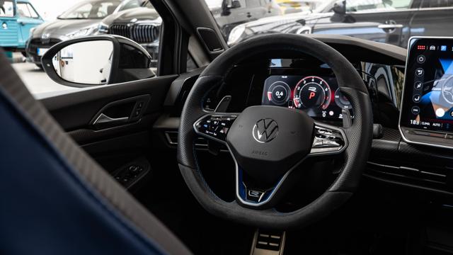 VOLKSWAGEN GOLF R BLACK EDITION VENTURI ASSETTO  - foto 29