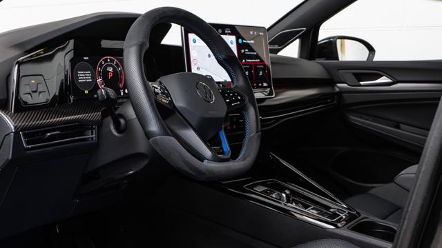 VOLKSWAGEN GOLF R BLACK EDITION VENTURI ASSETTO  - foto 24