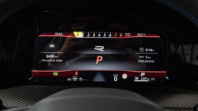 VOLKSWAGEN GOLF R BLACK EDITION VENTURI ASSETTO  - foto 35
