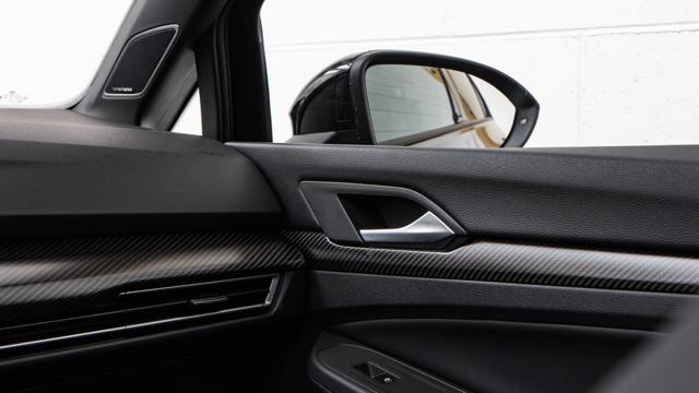 VOLKSWAGEN GOLF R BLACK EDITION VENTURI ASSETTO  - foto 31