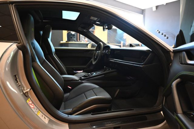 PORSCHE 992 usata 26