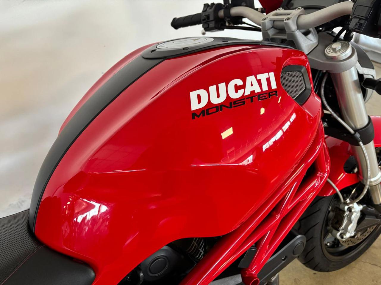 immagine usato DUCATI Monster 796 MONSTER 796