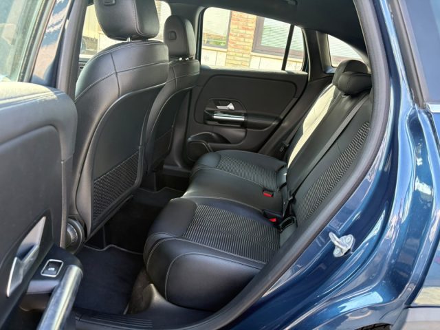 MERCEDES-BENZ GLA 200 D SPORT AUTOMATIC - foto 9