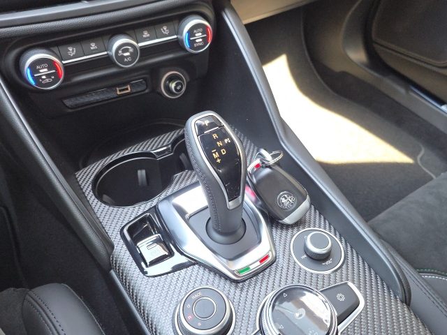 ALFA ROMEO GIULIA 2.9 V6 BI-TURBO AT8 QUADRIFOGLIO - foto 18