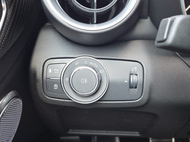 ALFA ROMEO GIULIA 2.9 V6 BI-TURBO AT8 QUADRIFOGLIO - foto 20
