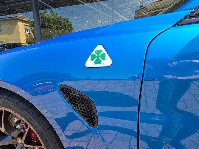 ALFA ROMEO GIULIA 2.9 V6 BI-TURBO AT8 QUADRIFOGLIO - foto 25