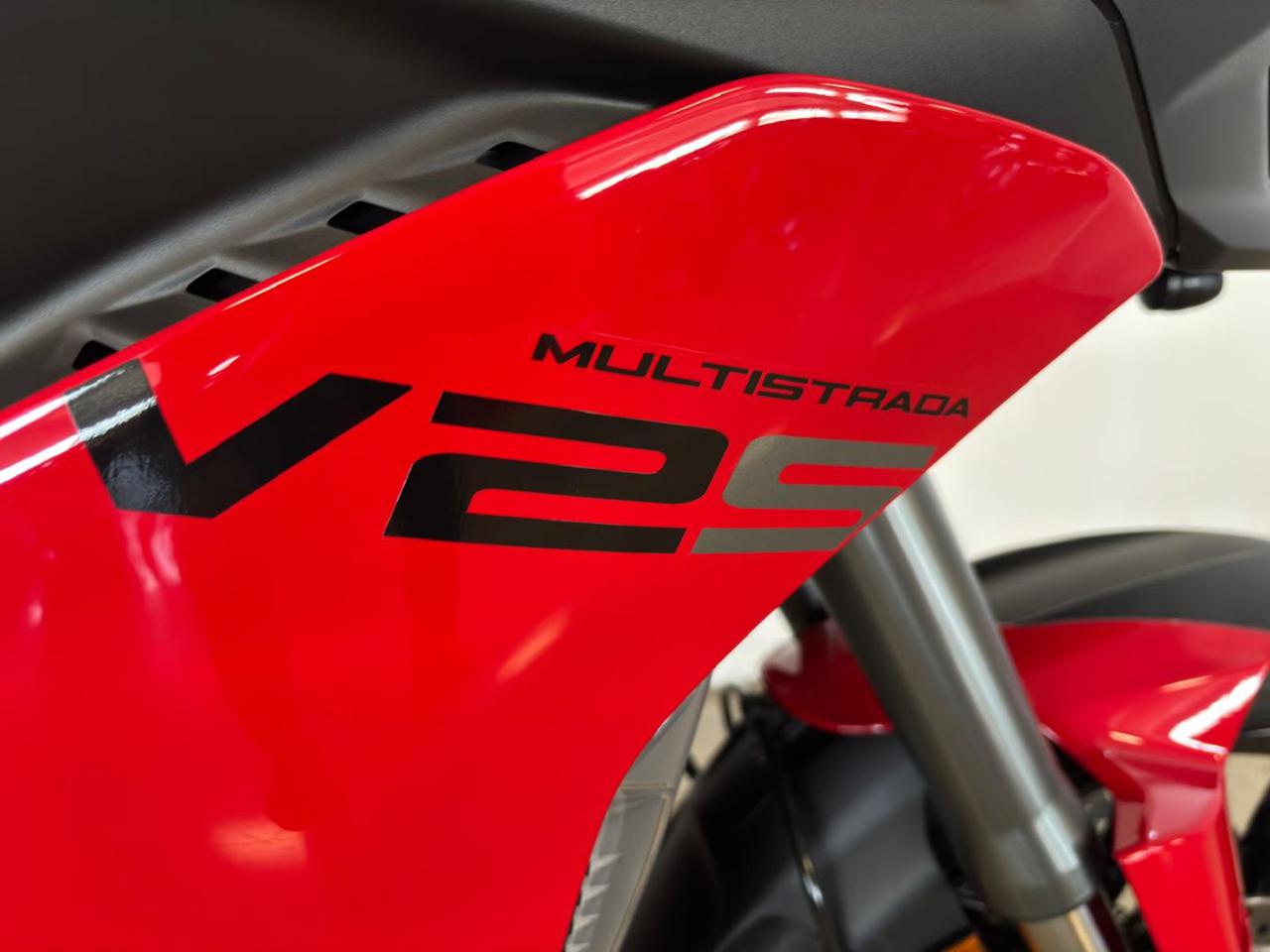 immagine usato DUCATI Multistrada V2 S MULTISTRADA V2 S DUCATI RED 2026