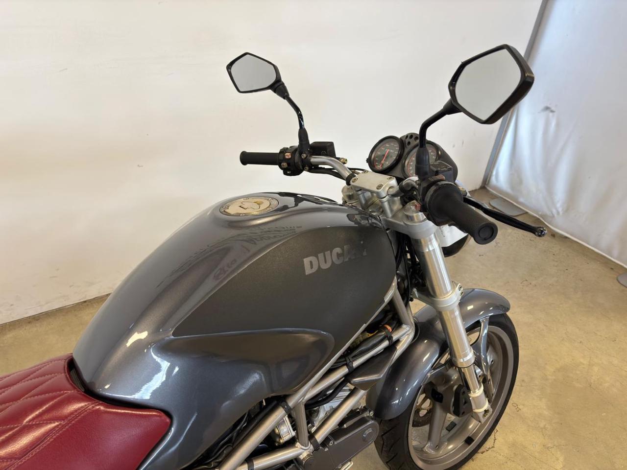 immagine usato DUCATI Monster 600 MONSTER2001