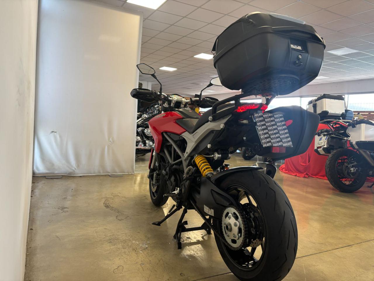 immagine usato DUCATI Hyperstrada 821 RED