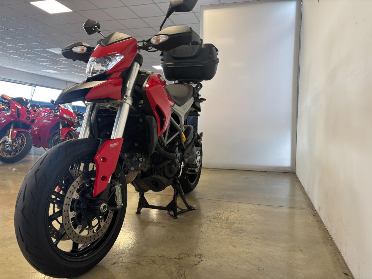 immagine usato DUCATI Hyperstrada 821 RED