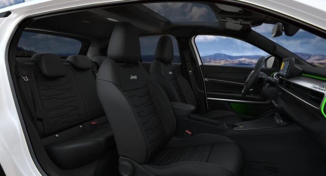 JEEP AVENGER 4XE HYBRID 1.2 MHEV 4XE OVERLAND - foto 8