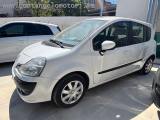 RENAULT Modus 1.2 16V