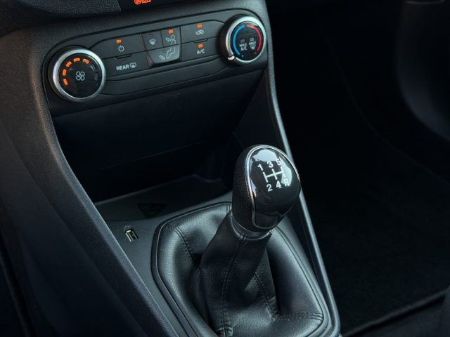 FORD Fiesta usata, con Bluetooth